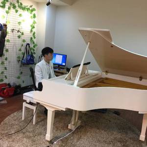 国产AV骚浪淫荡
